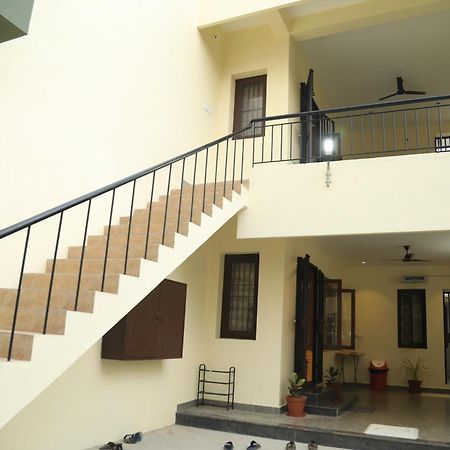 Tiruvannāmalai Unga Veedu Pay And Stay מראה חיצוני תמונה